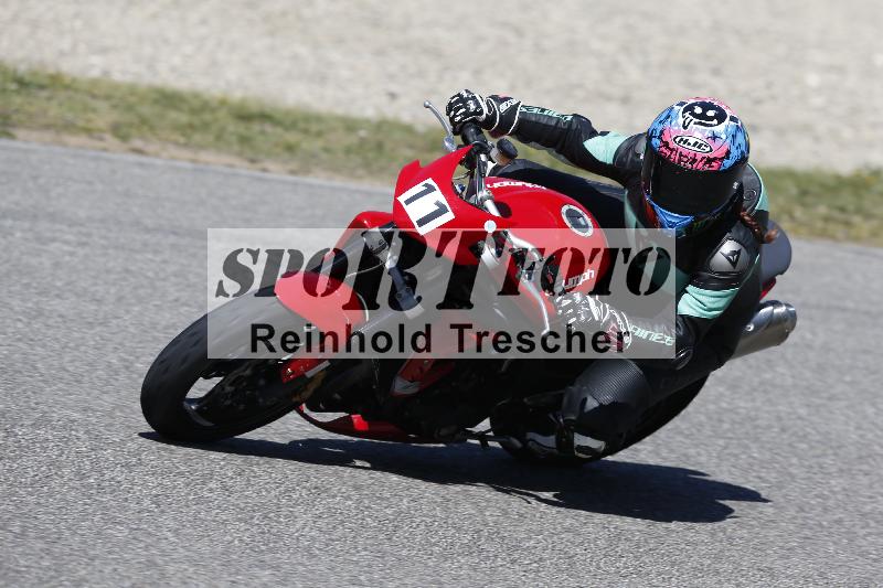 /07 09.04.2026 Cornu Master School ADR/Gruppe blau/11